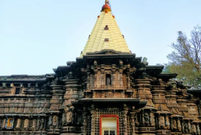 The Most Well-Known Temples in Maharashtra: A Spiritual Adventure with Travel Agencies in Maharashtra