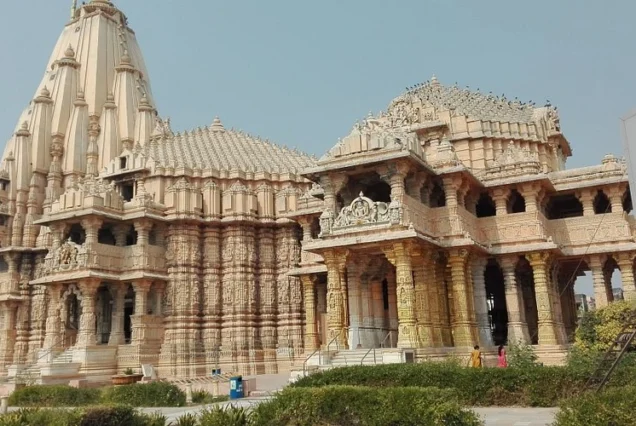 Surat Somnath Girnar Dwarka Nageshwar Ahmedabad Tour Package From Pune